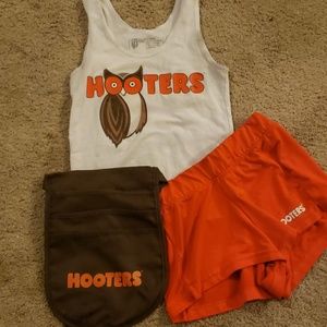 Hooters Uniform